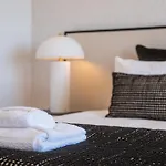 Veiga - Luxury Modern Design With Large Beautiful Garden بيت للعطل البوفيرا