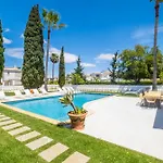 Veiga - Luxury Modern Design With Large Beautiful Garden *