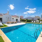 Veiga - Luxury Modern Design With Large Beautiful Garden * البوفيرا