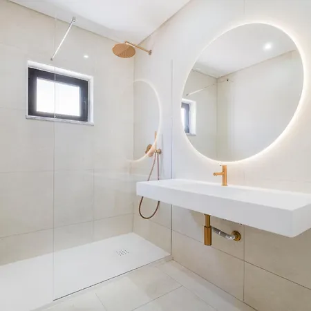 Veiga - Luxury Modern Design With Large Beautiful Garden אלבופיירה