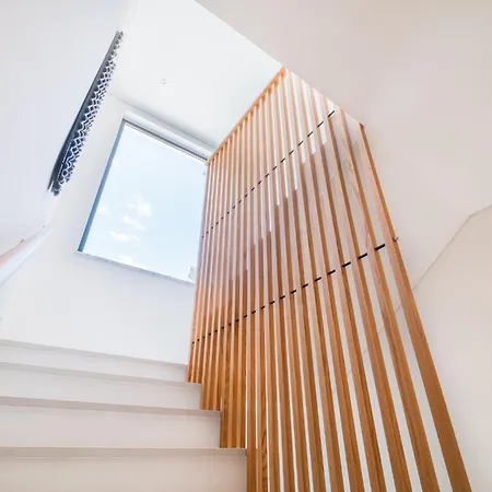 別荘 Veiga - Luxury Modern Design With Large Beautiful Garden