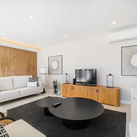 Veiga - Luxury Modern Design With Large Beautiful Garden אלבופיירה