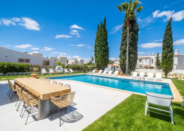 Veiga - Luxury Modern Design With Large Beautiful Garden Prázdninový dům Albufeira