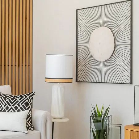 Veiga - Luxury Modern Design With Large Beautiful Garden Holiday home *